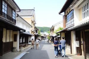 八日市護国の町並み