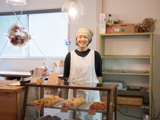 西側さんサムネイル