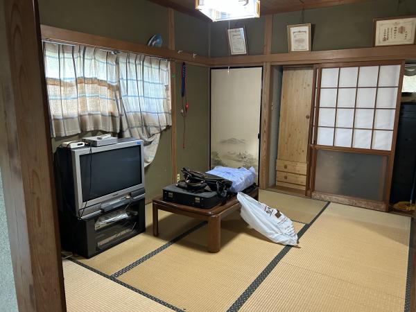  内子町中田渡1578番地