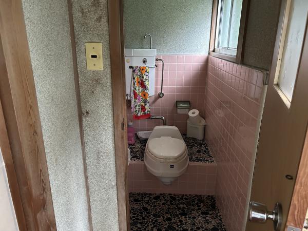  内子町中田渡1578番地